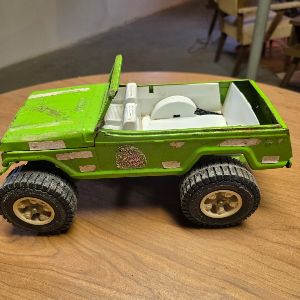 Tonka‎ 13" Vintage Stump Jumper Jeepster Pressed Steel Truck Green